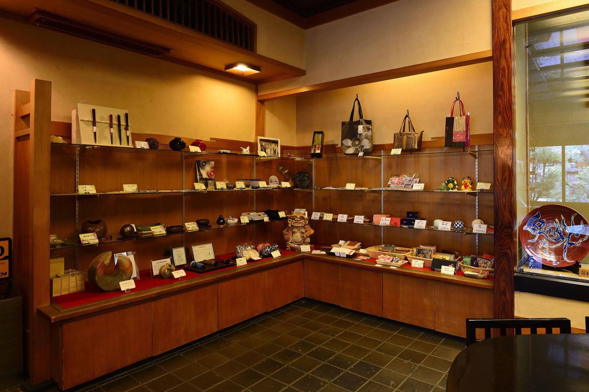 Oni No Sumika Hotel Izu  Buitenkant foto